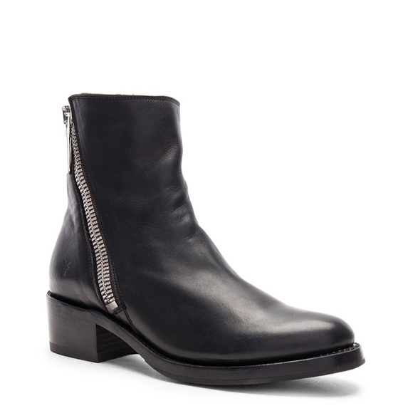 Frye Demi Zip Black Leather Chelsea Ankle Bootie - Picture 11 of 11